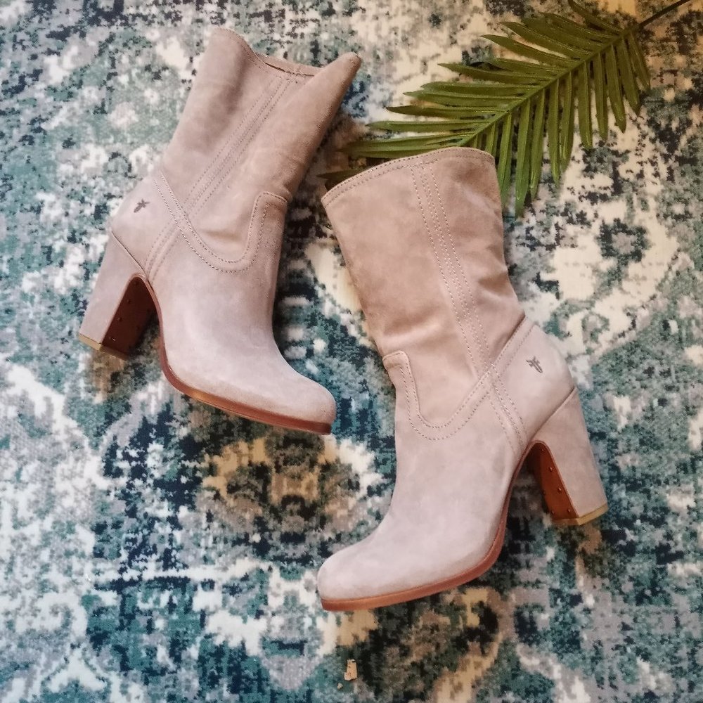 FRYE Mirabelle Short Suede Boots Size 8.5M